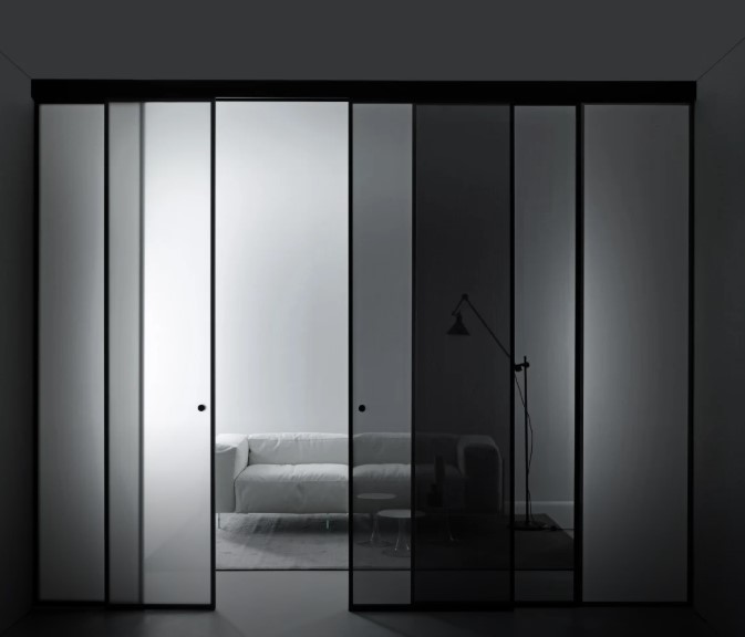 Aladin Slide Mono — Glas Italia, rivenditore ufficiale Mariani Design