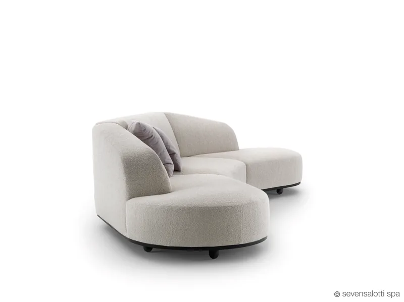 Composizione curva Arcolor Arflex con terminale arrotondato, tessuto chiaro, vista laterale