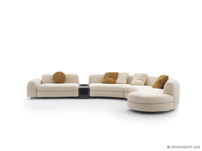 Composizione Edo Arflex con modulo scuro e penisola curva, color crema