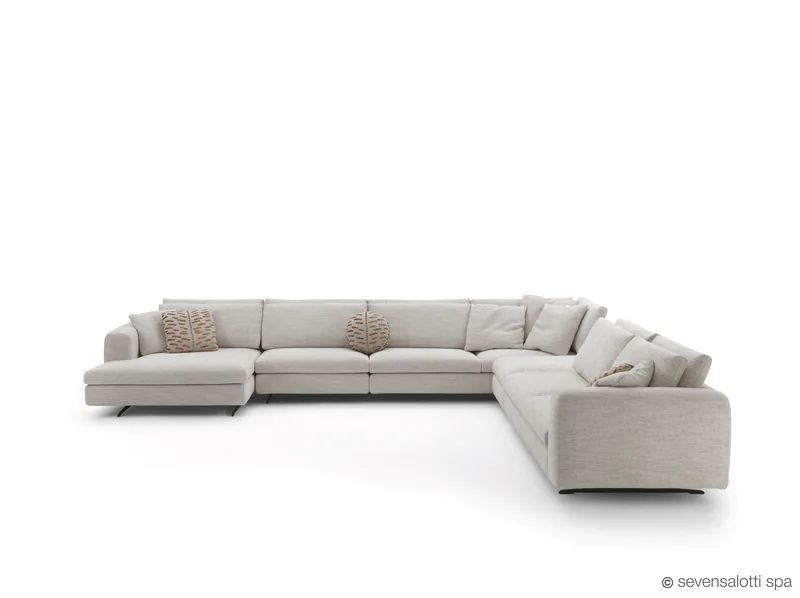 Composizione angolare Leenus Arflex con chaise longue, color crema