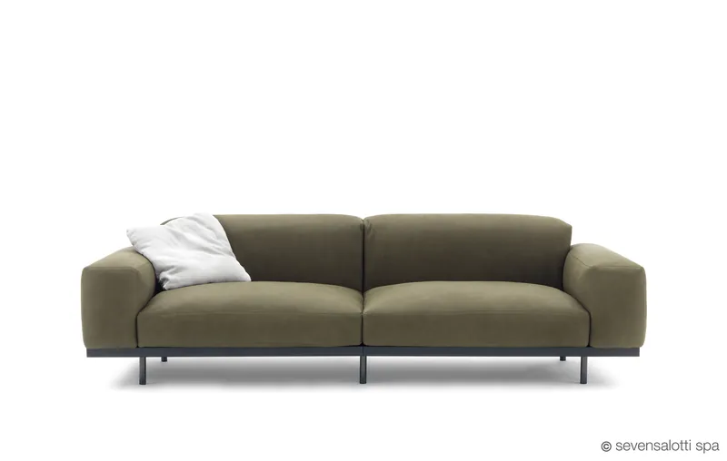 Divano Naviglio Arflex verde oliva