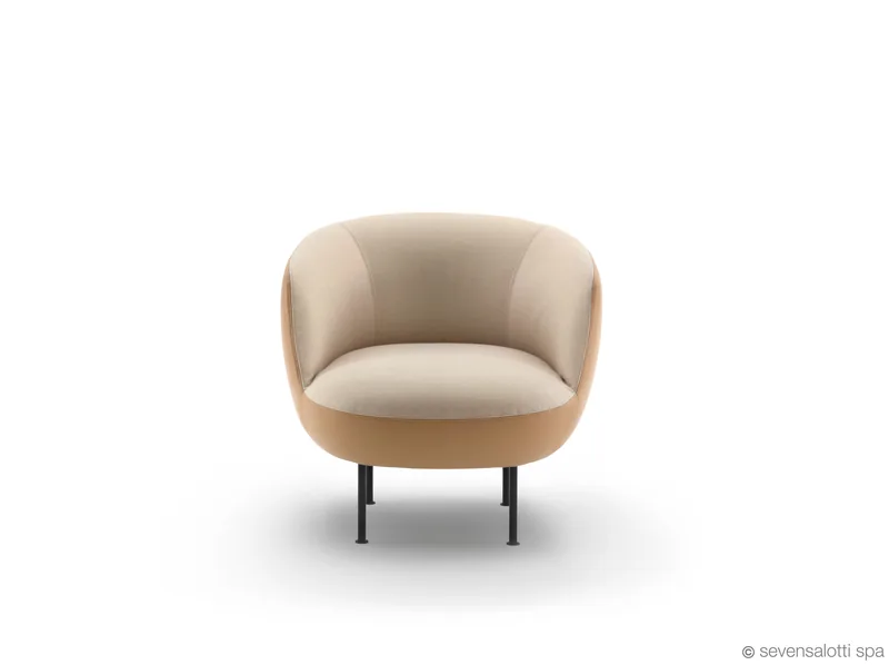 Poltrona Supplì Arflex color sabbia, vista frontale