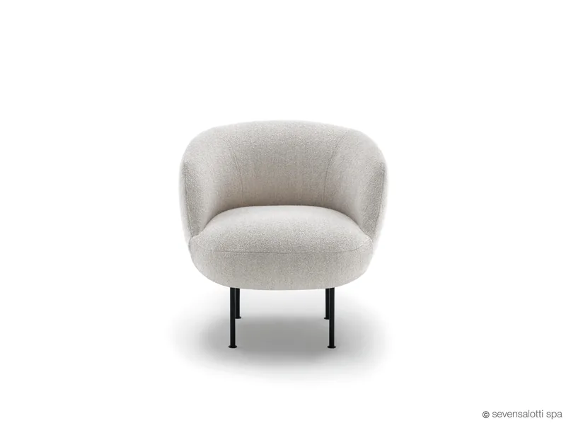 Poltrona Supplì Arflex grigio chiaro, vista frontale