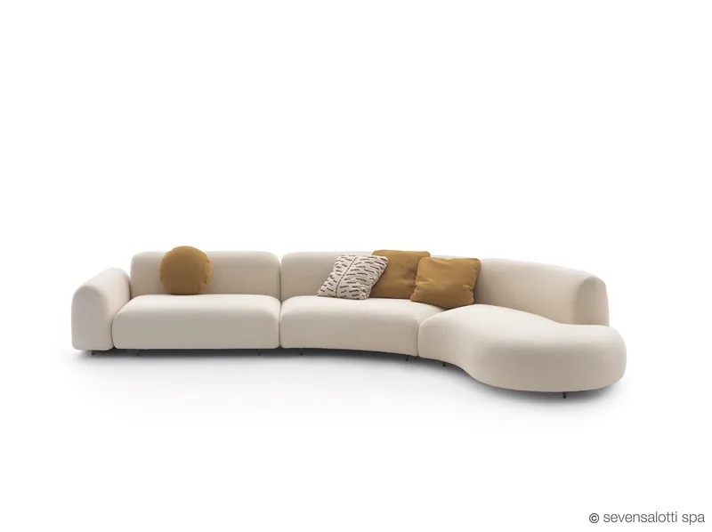 Divano Tokio Arflex con terminale curvo, bianco panna
